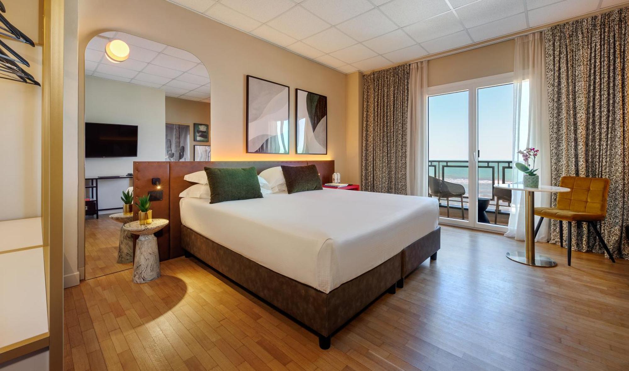 Charlie In Pesaro Hotel Exterior photo