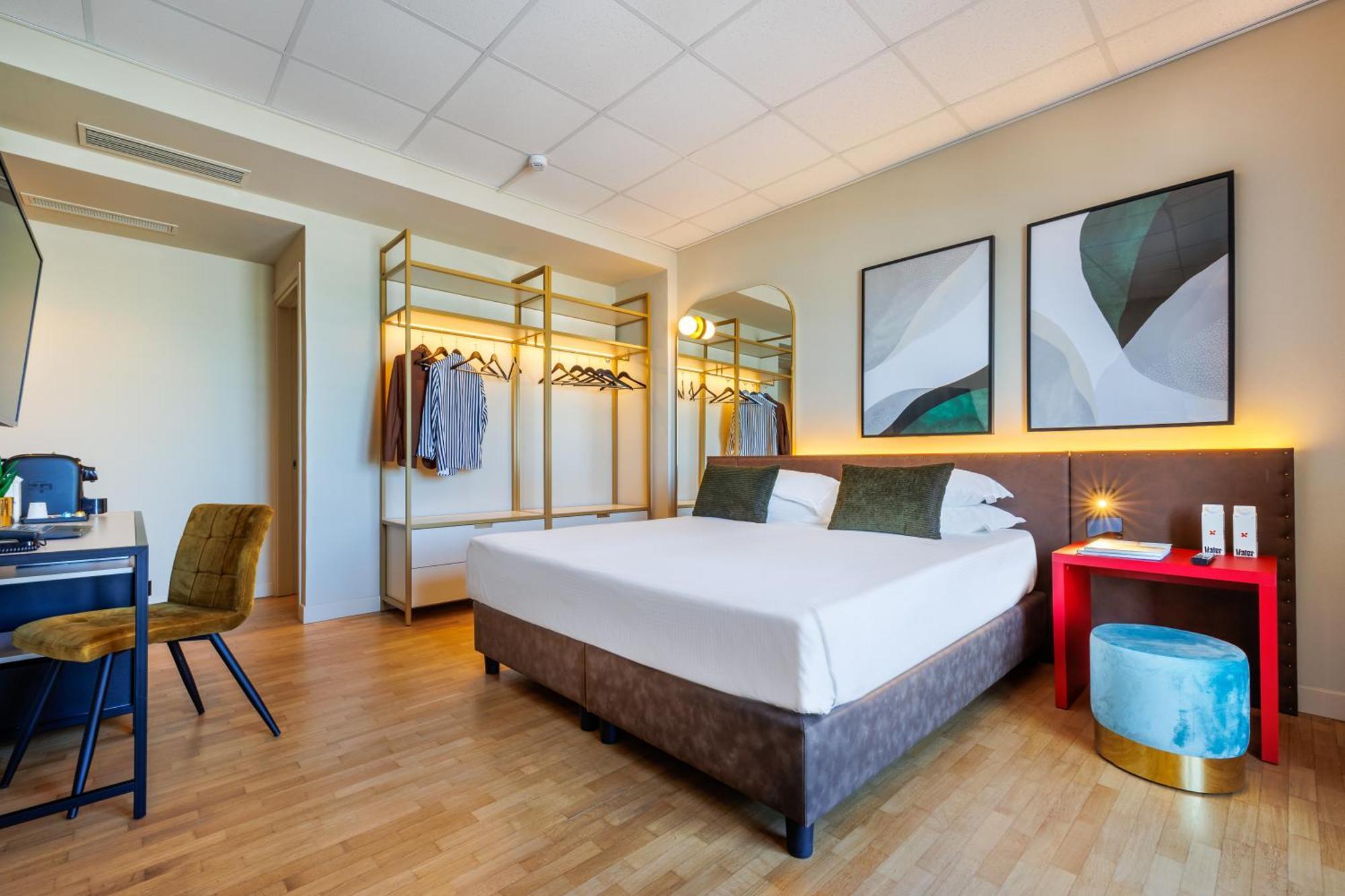 Charlie In Pesaro Hotel Exterior photo
