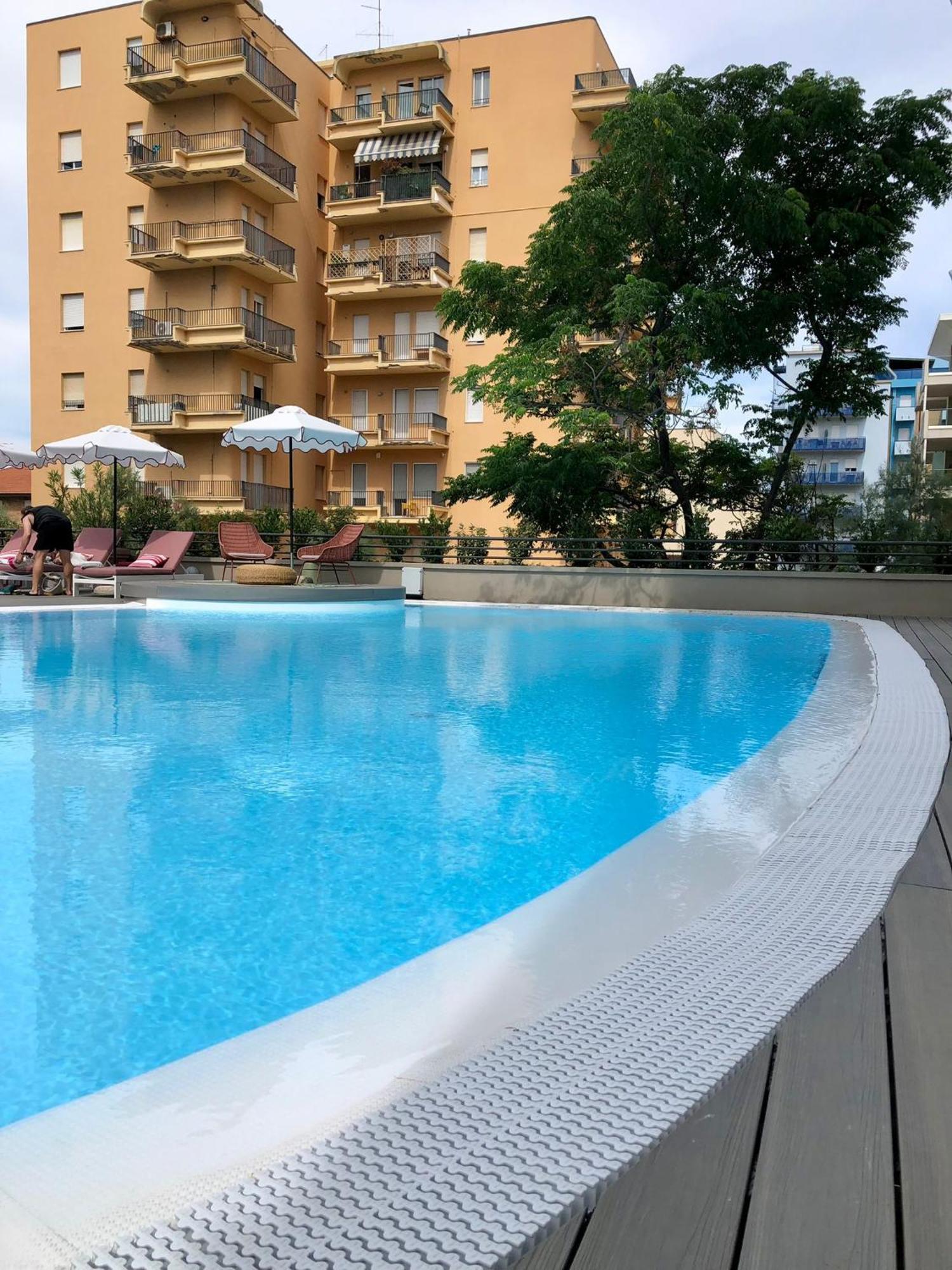Charlie In Pesaro Hotel Exterior photo