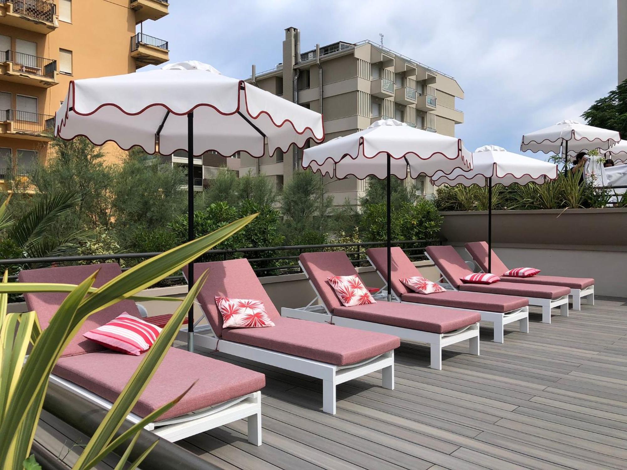 Charlie In Pesaro Hotel Exterior photo