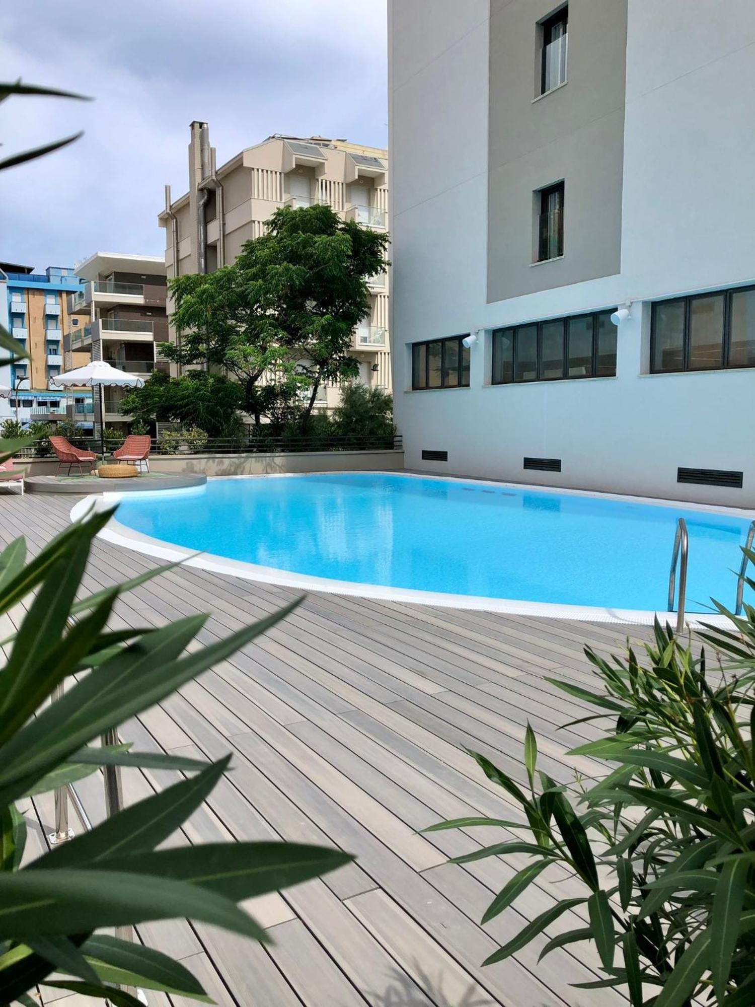 Charlie In Pesaro Hotel Exterior photo