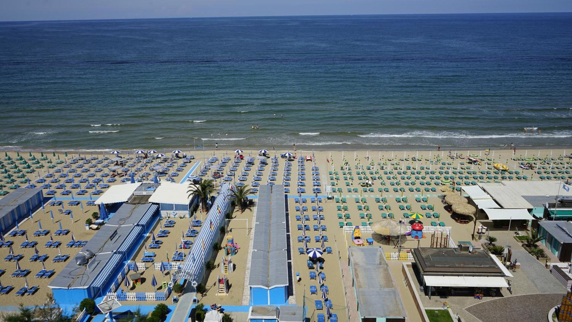Charlie In Pesaro Hotel Exterior photo